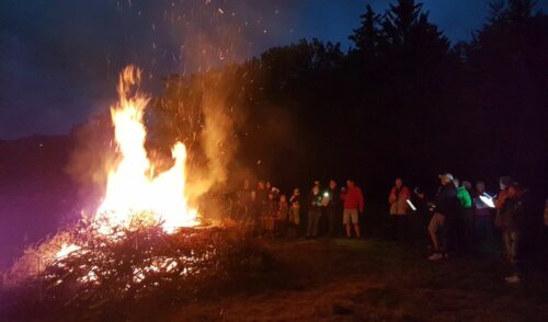 Artikelbild zu Artikel ENTFÄLLT: Sonnwendfeier auf der Hütte Hesselberg