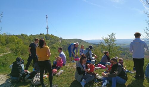 Artikelbild zu Artikel Sonne, Natur und glückliche Kinder: Familienwanderung am 26.04.2026